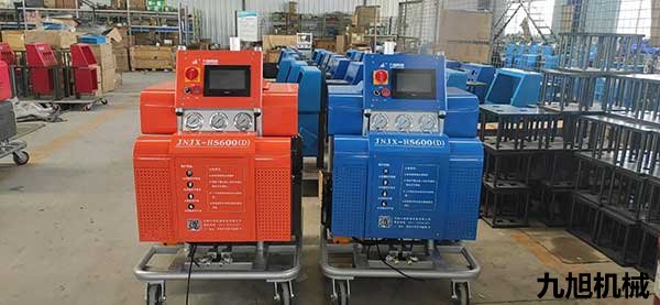 雙組份聚脲噴涂機(jī)(圖1) H5600D雙組份聚脲噴涂機(jī)