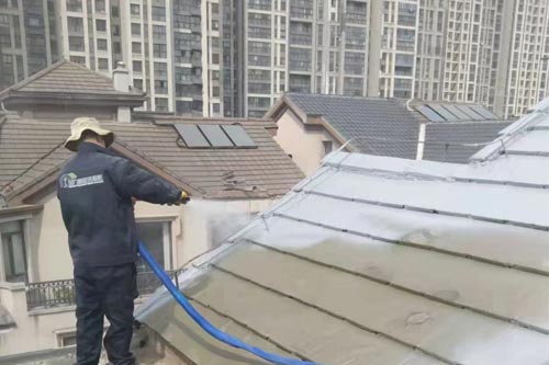 聚脲在我們生活中常見(jiàn)的運(yùn)用(圖4) 屋頂防水噴涂聚脲