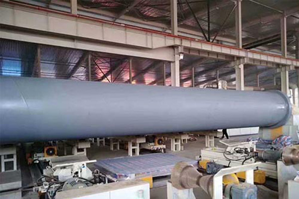 鋼管聚脲噴涂設備(圖2) 鋼管噴涂聚脲案例